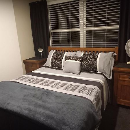Lakeview'S On Richmond Таупо Экстерьер фото